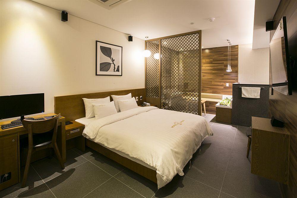 Polo Tourist Hotel Incheon Exterior photo